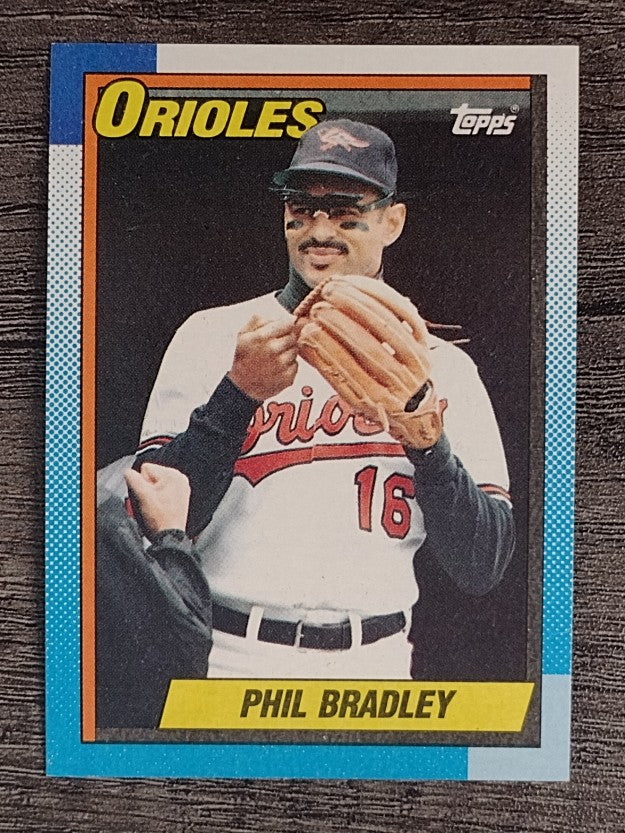 1990 Topps #163 Phil Bradley