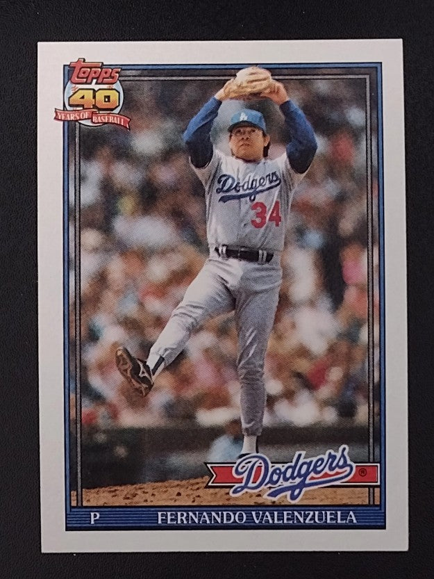 1991 Topps #80A Fernando Valenzuela/ERR 104 ER in '90 tied for league lead