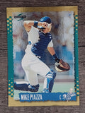 1995 Score Gold Rush #17 Mike Piazza (EXMT)