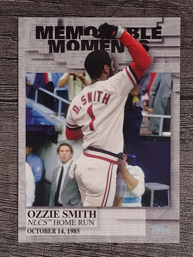 2017 Topps Memorable Moments #MM12 Ozzie Smith