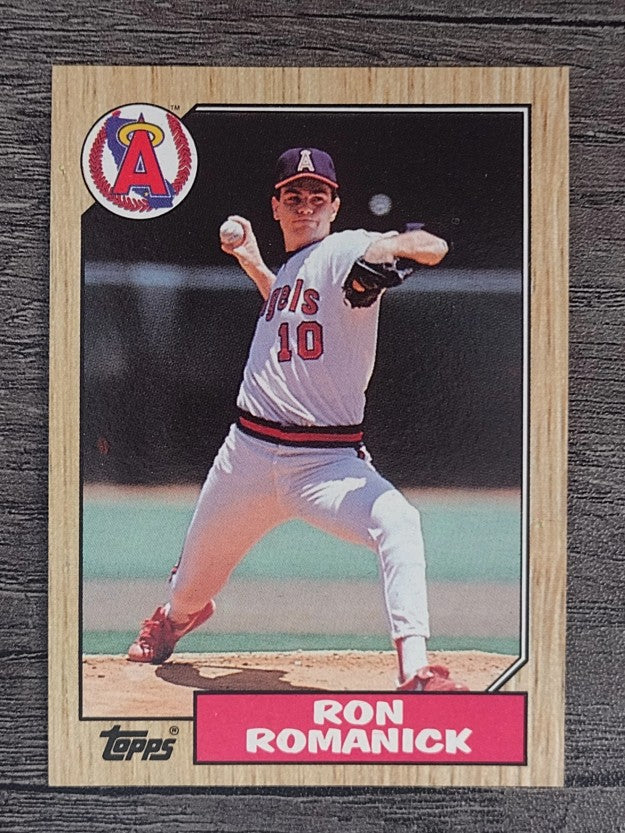 1987 Topps #136 Ron Romanick