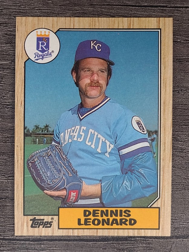1987 Topps #38 Dennis Leonard