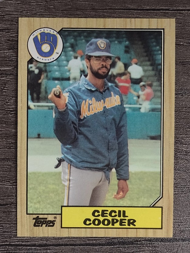 1987 Topps #10 Cecil Cooper