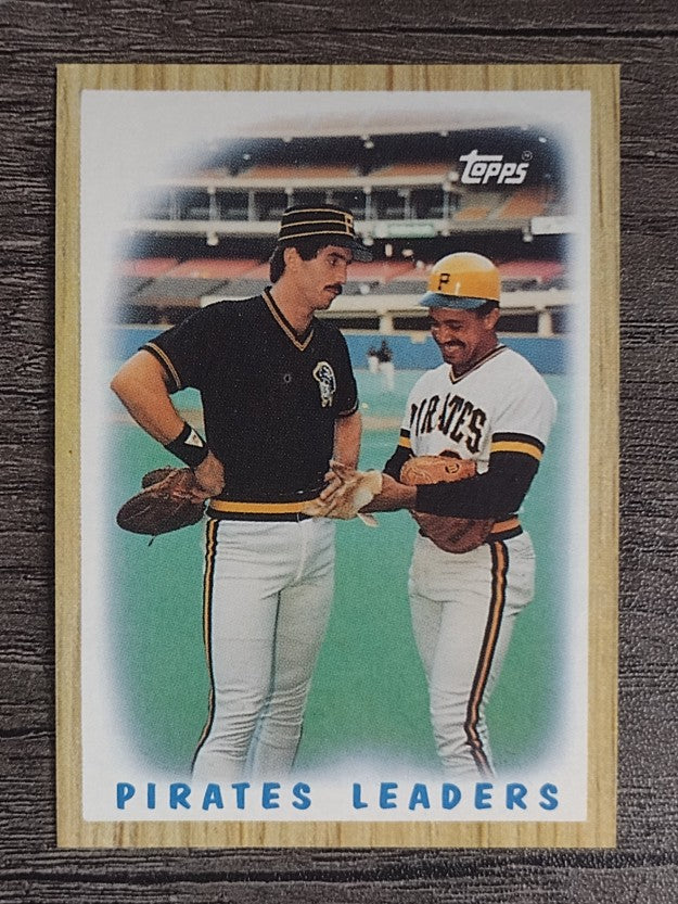 1987 Topps #131 Pirates Team/Sid Bream/Tony Pena