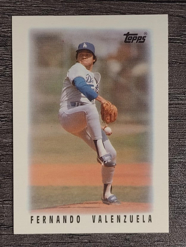 1986 Topps Mini Leaders #47 Fernando Valenzuela