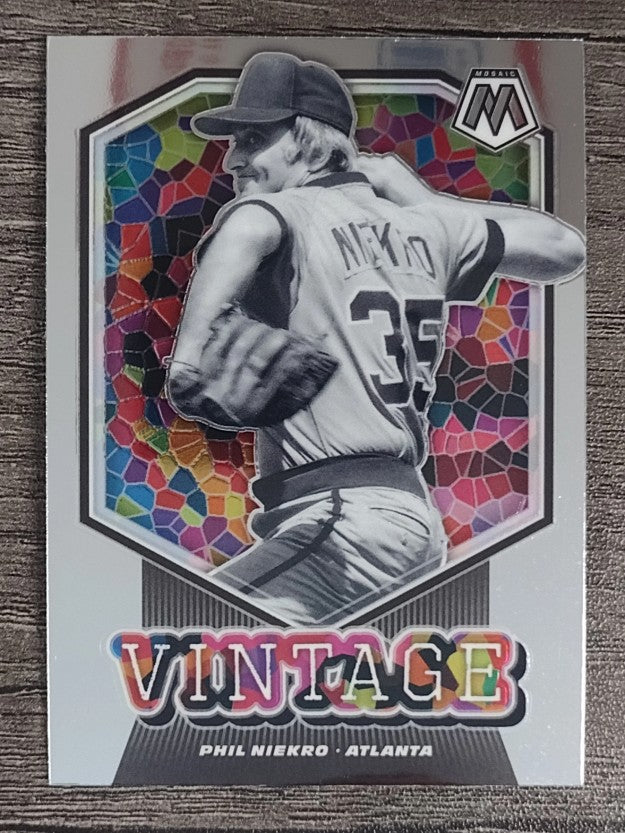2021 Panini Mosaic Vintage Mosaic #13 Phil Niekro