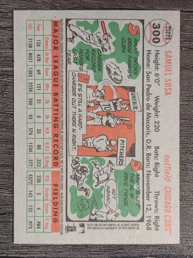 2005 Topps Heritage #300A Sammy Sosa Hitting