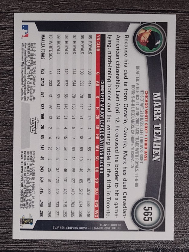2011 Topps #565 Mark Teahen