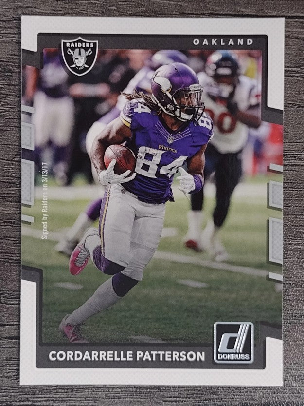 2017 Donruss #102 Cordarrelle Patterson