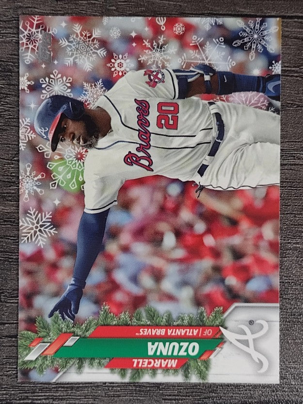 2020 Topps Walmart Holiday #HW44 Marcell Ozuna
