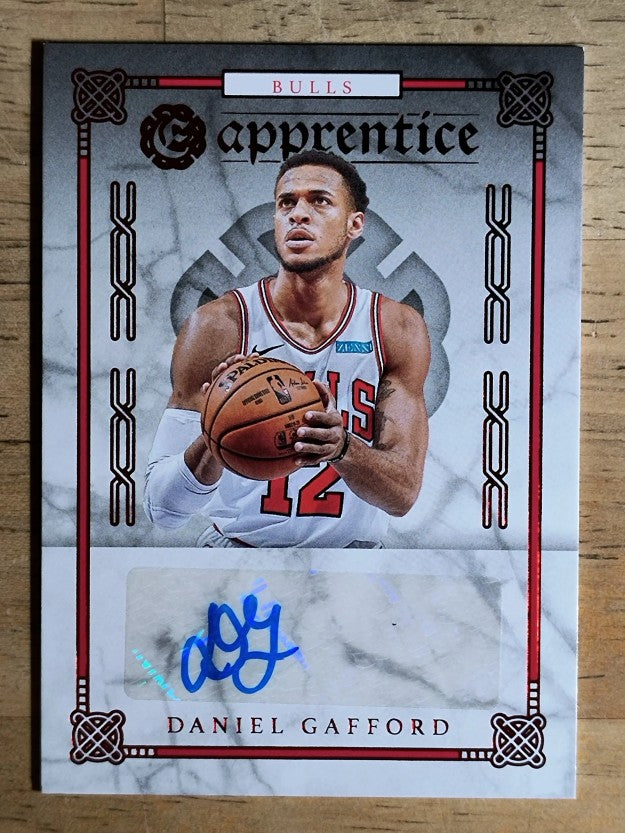2019-20 Panini Chronicles Apprentice Signatures Red #38 Daniel Gafford