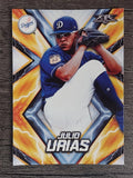 2017 Topps Fire #107 Julio Urias