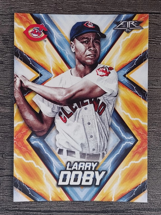 2017 Topps Fire #131 Larry Doby