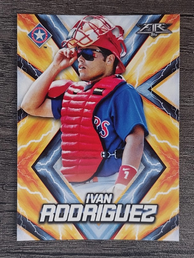 2017 Topps Fire #129 Ivan Rodriguez
