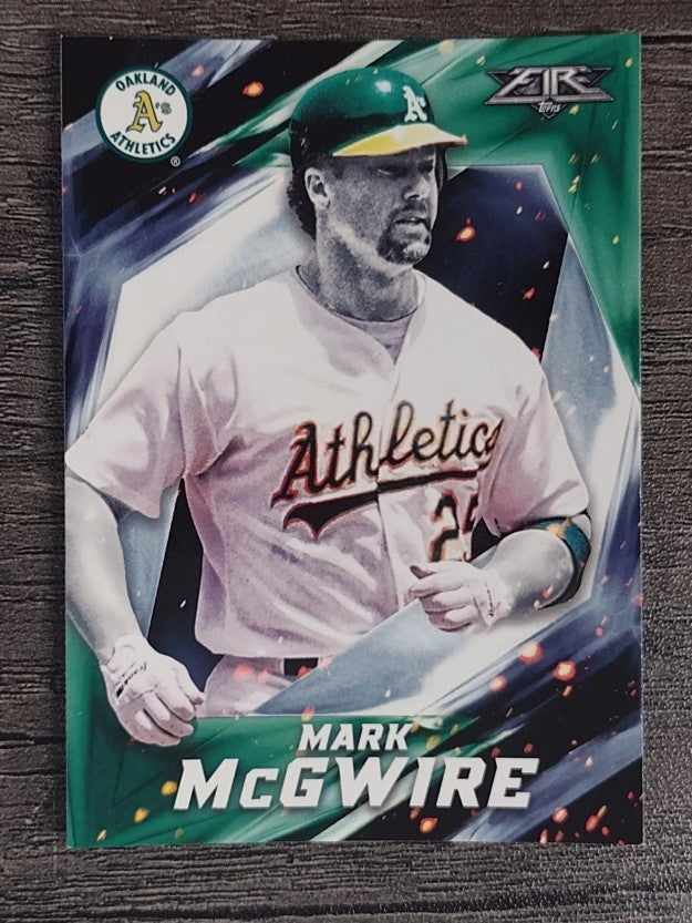 2017 Topps Fire #22 Mark McGwire