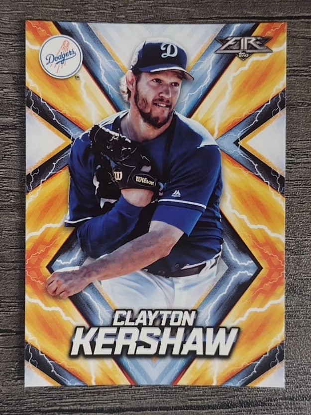 2017 Topps Fire #120 Clayton Kershaw