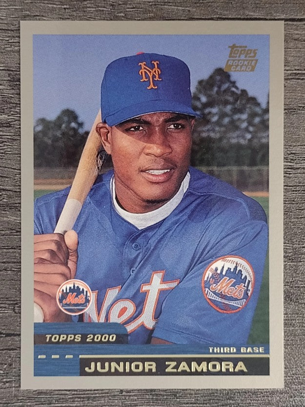 2000 Topps Traded #T42 Junior Zamora RC