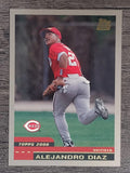 2000 Topps Traded #T30 Alejandro Diaz RC