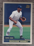 2000 Topps Traded #T58 Richard Gomez RC