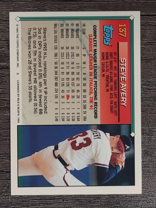 1994 Topps #137 Steve Avery