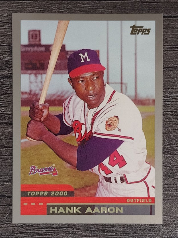 2000 Topps #44 Hank Aaron