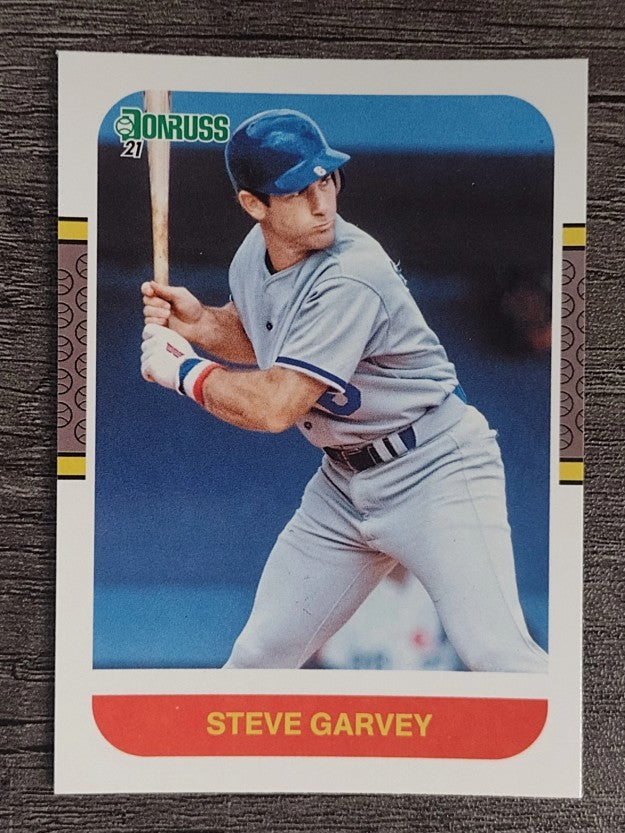 2021 Donruss #251 Steve Garvey RETRO
