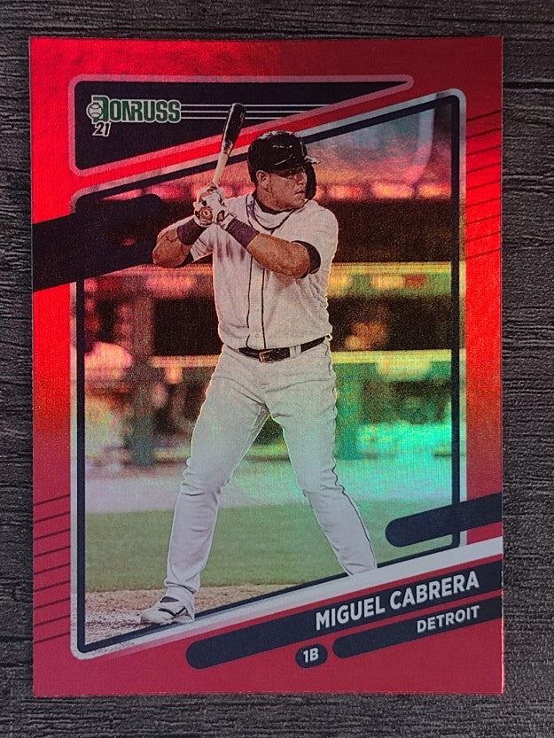 2021 Donruss Holo Red #166 Miguel Cabrera