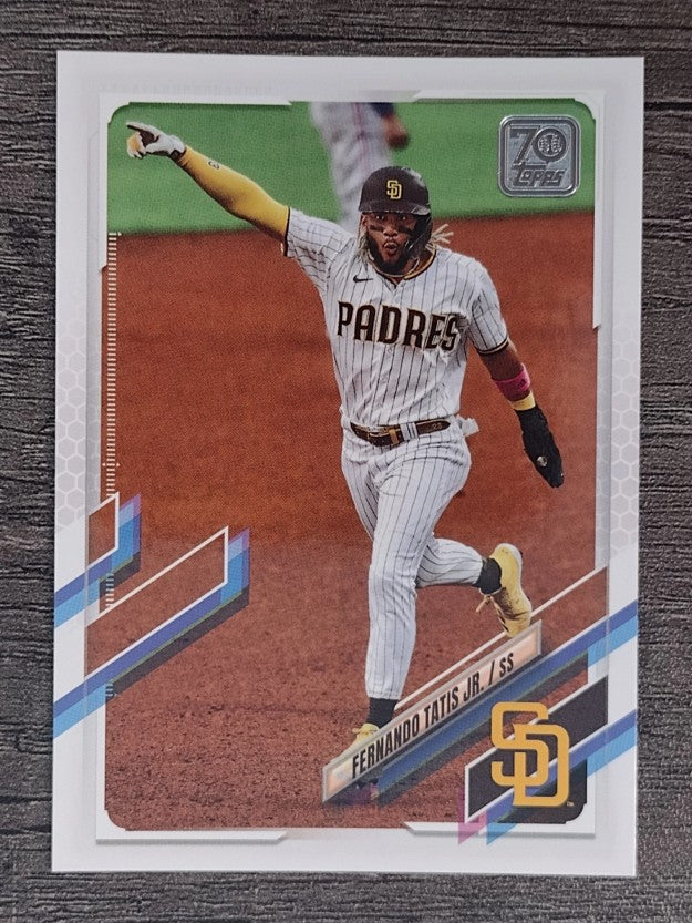 2021 Topps #1 Fernando Tatis Jr.
