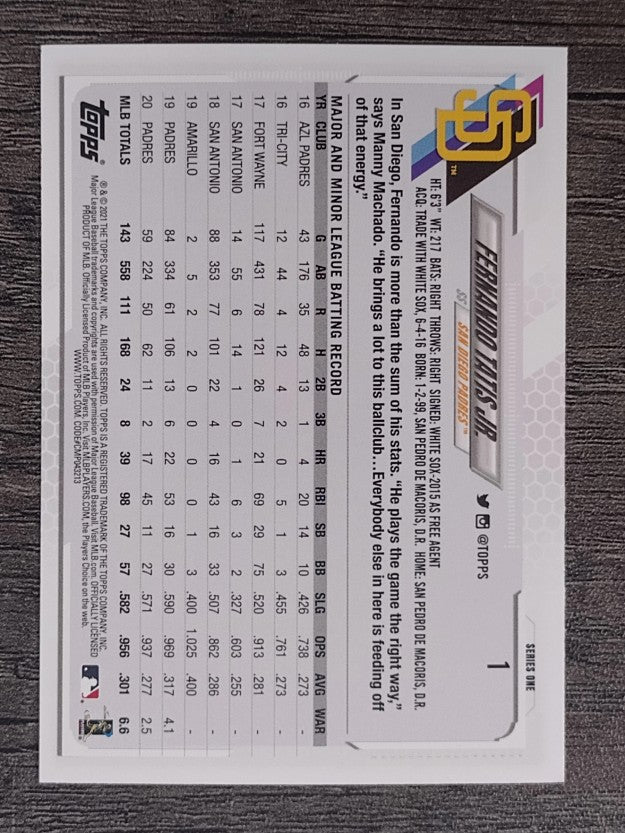 2021 Topps #1 Fernando Tatis Jr.