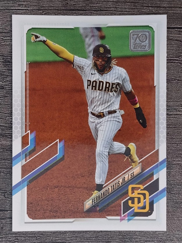 2021 Topps #1 Fernando Tatis Jr.