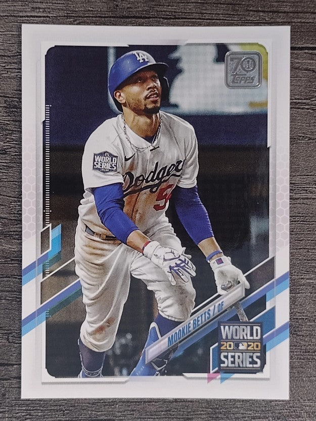 2021 Topps #15 Mookie Betts WSH