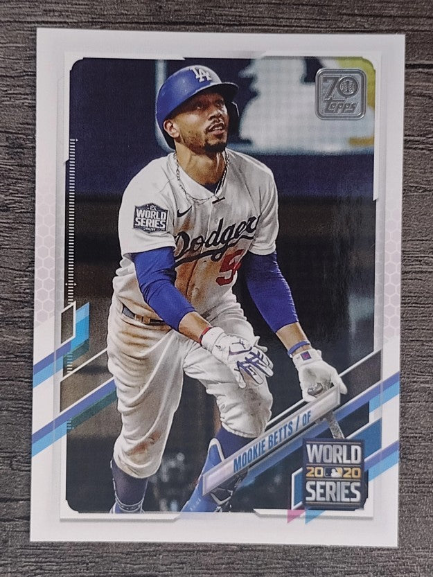 2021 Topps #15 Mookie Betts WSH