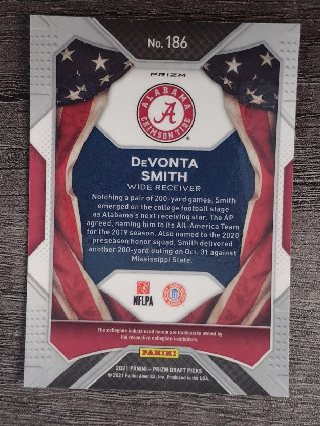 2021 Panini Prizm Draft Picks Prizms Red White and Blue #186 DeVonta Smith AA