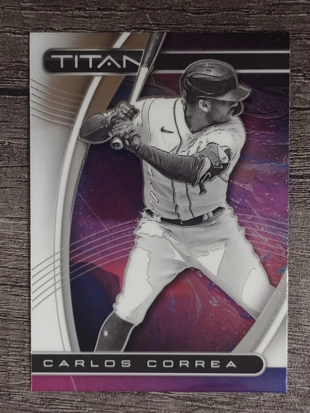 2021 Panini Titan #21 Carlos Correa