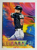 2018 Diamond Kings Aurora #9 Ichiro Suzuki