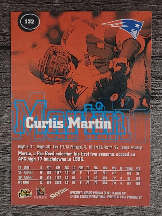 1997 SkyBox Premium #132 Curtis Martin