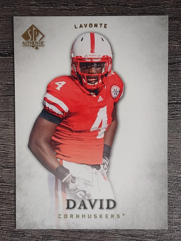 2012 SP Authentic #17 Lavonte David