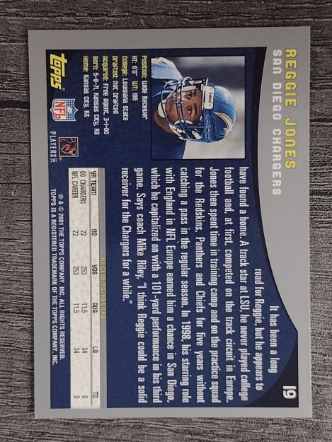 2001 Topps #19 Reggie Jones