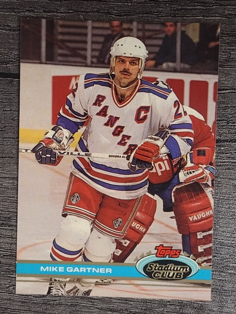 1991-92 Stadium Club #51 Mike Gartner