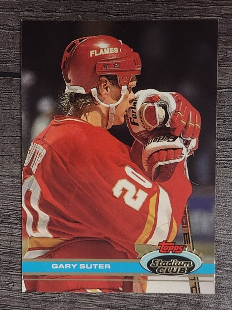 1991-92 Stadium Club #143 Gary Suter