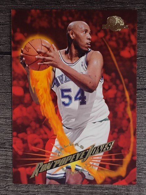 1995-96 SkyBox Premium #26 Popeye Jones