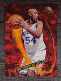 1995-96 SkyBox Premium #26 Popeye Jones