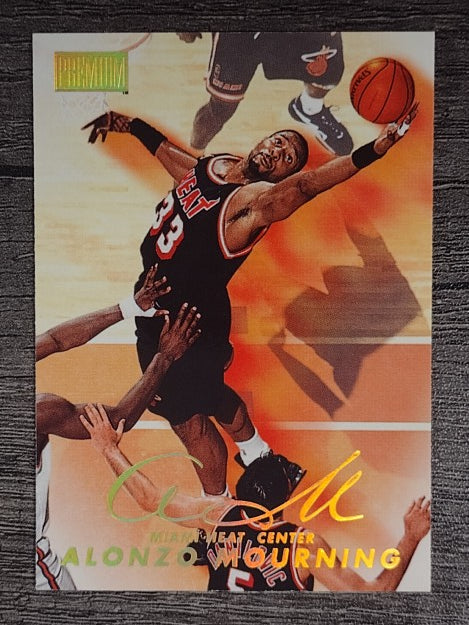 1998-99 SkyBox Premium #98 Alonzo Mourning