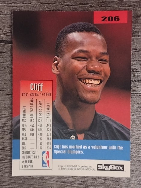 1992-93 SkyBox #206 Clifford Robinson