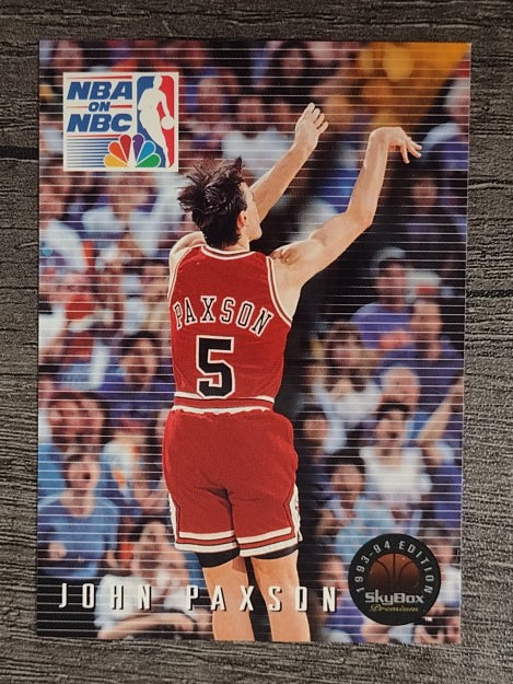 1993-94 SkyBox Premium #21 John Paxson PO