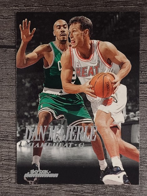 1999-00 SkyBox Dominion #159 Dan Majerle