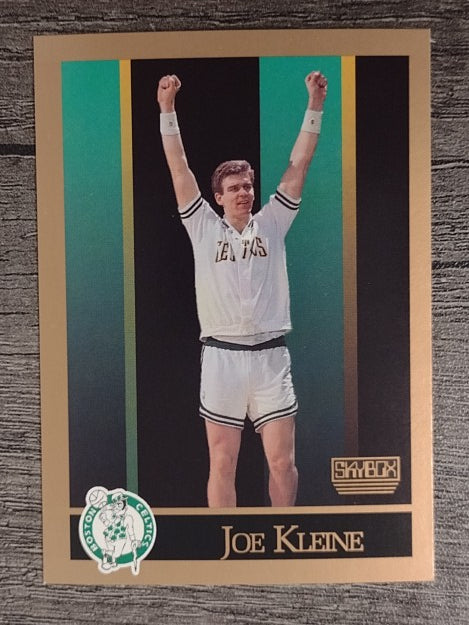1990-91 SkyBox #17 Joe Kleine
