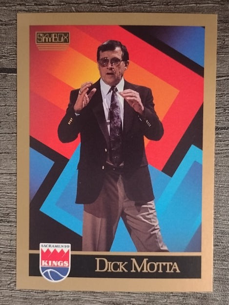 1990-91 SkyBox #323 Dick Motta CO