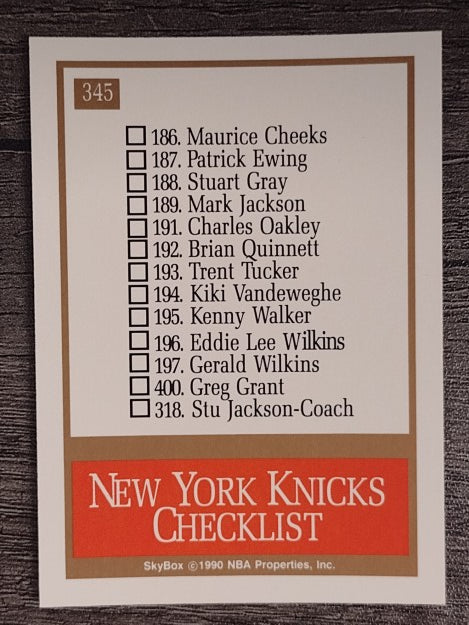 1990-91 SkyBox #345 New York Knicks TC
