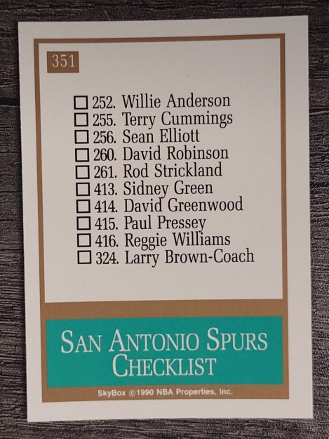 1990-91 SkyBox #351 San Antonio Spurs TC